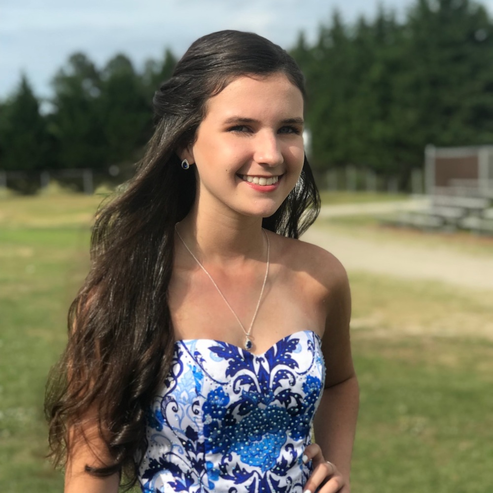 Prom dress - Picture 9 of 12